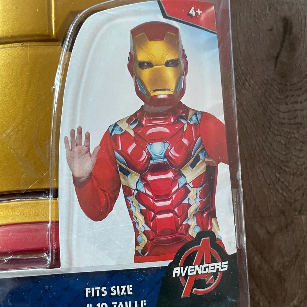 Iron man Costume- Size: (8-10) - Picture 2 of 7